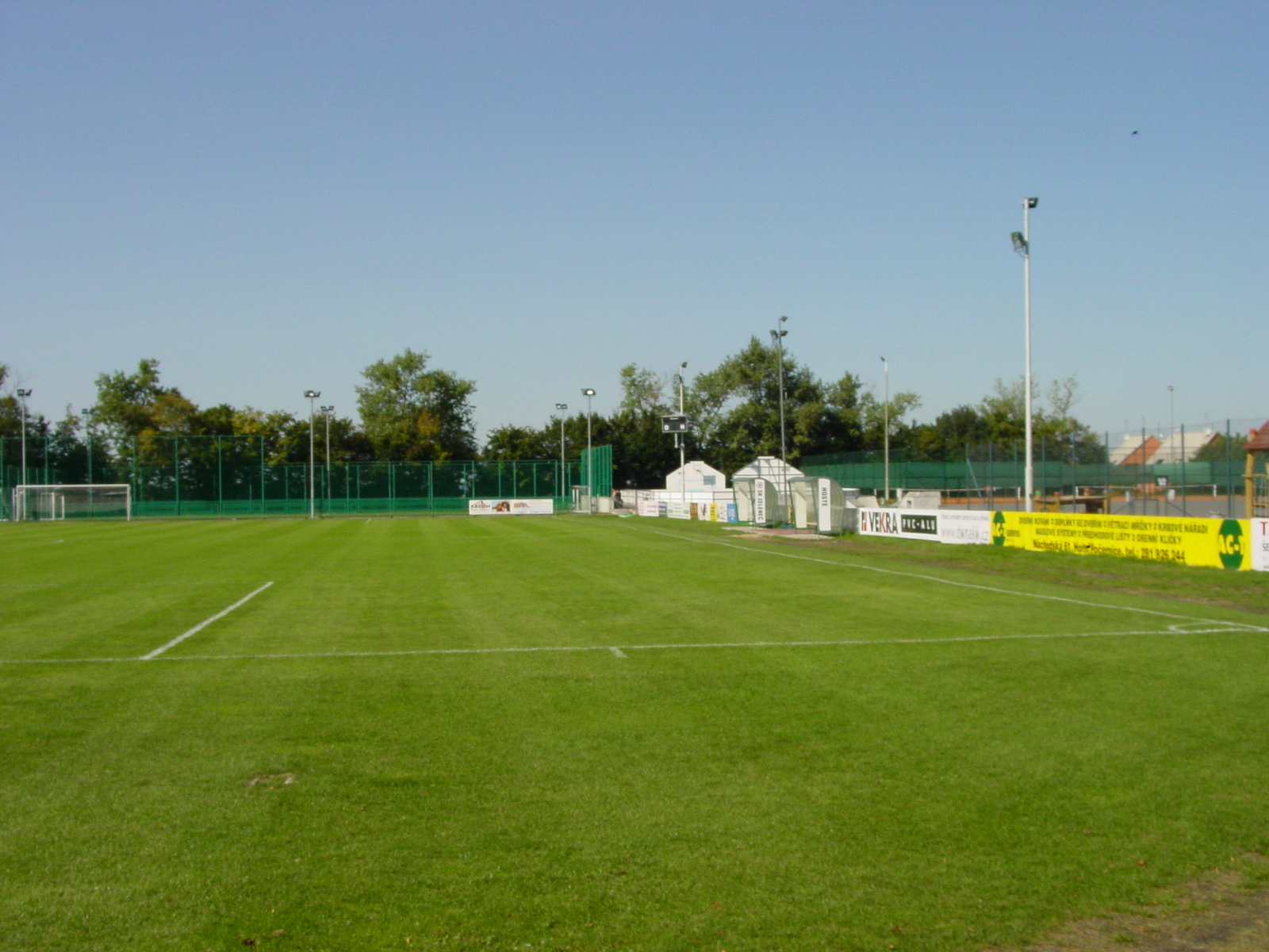 stadion3.jpg